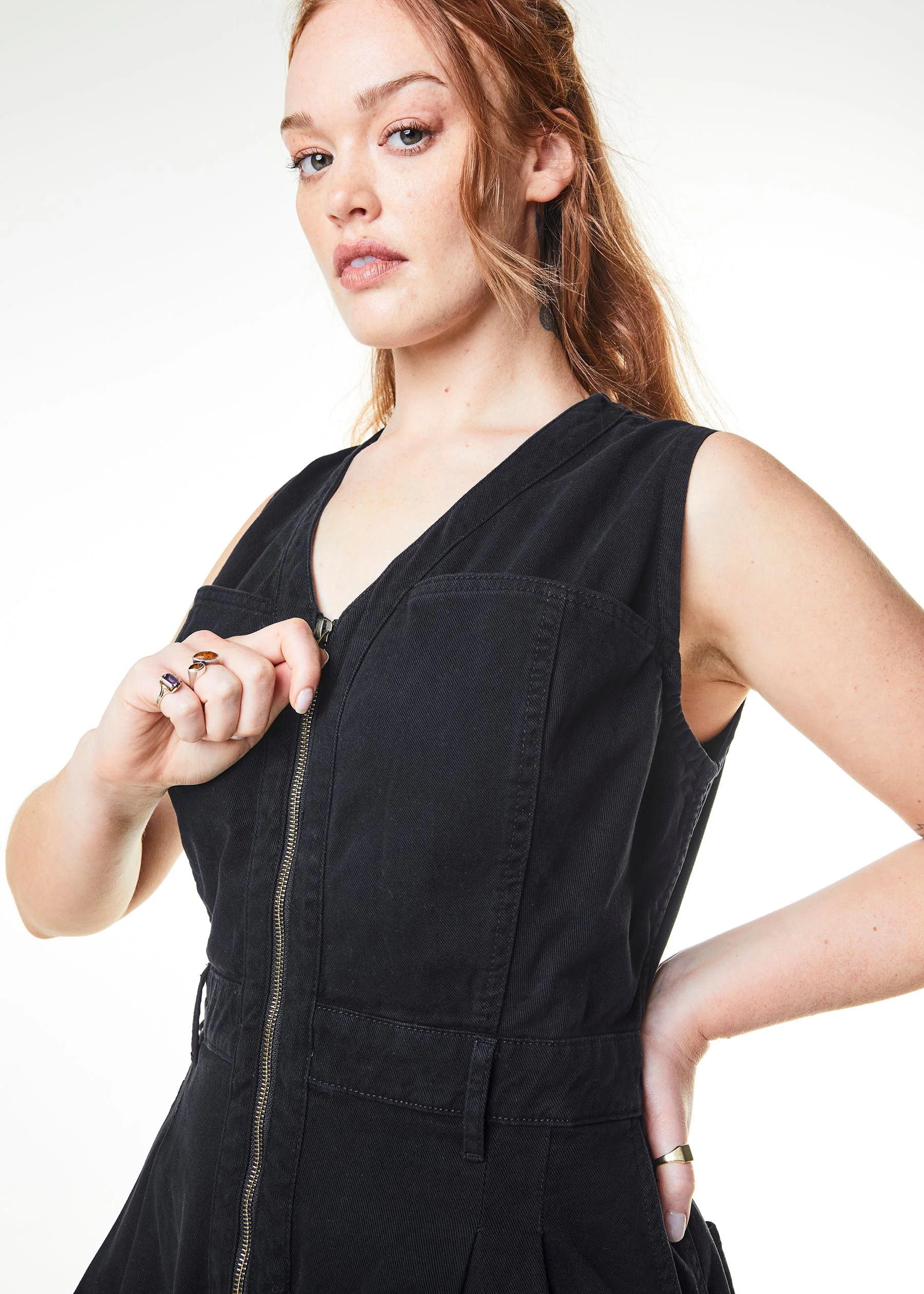 Yard Suit - Image 3